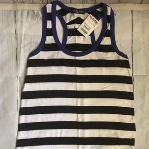 Kim & Cami racer back tank size Small